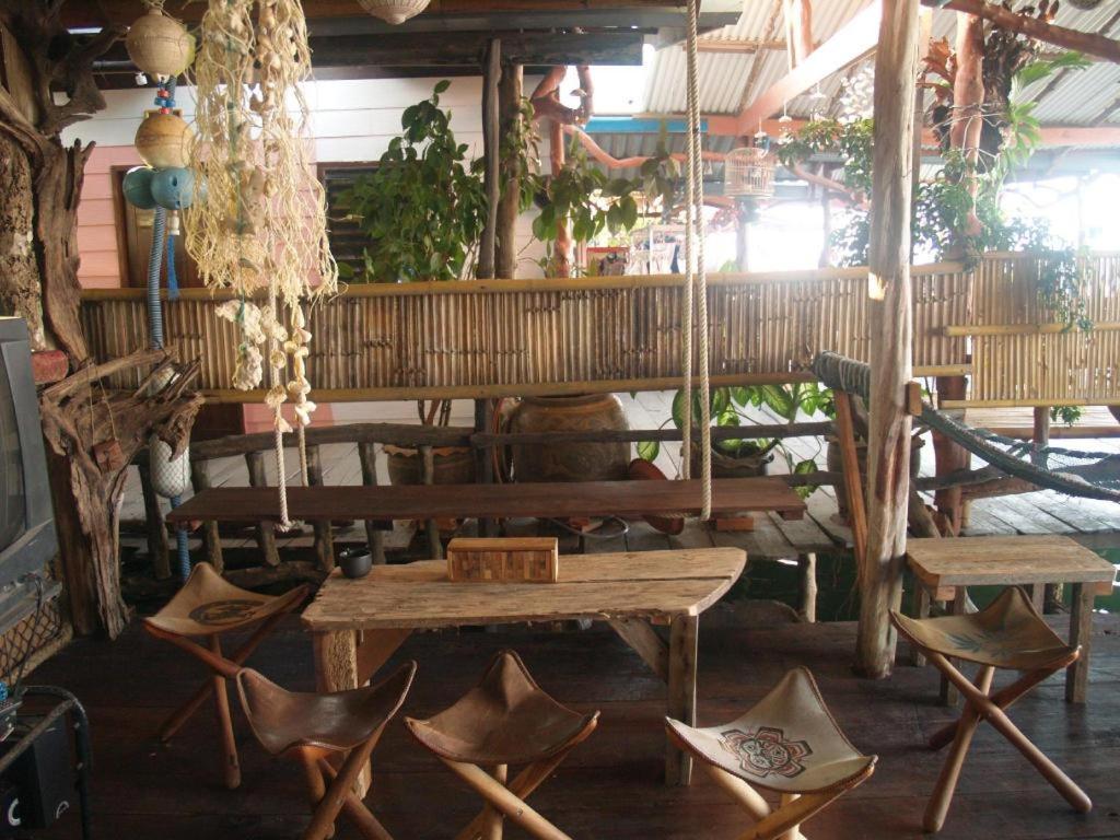 บ้านนกยูง เกาะลันตา ภายนอก รูปภาพ