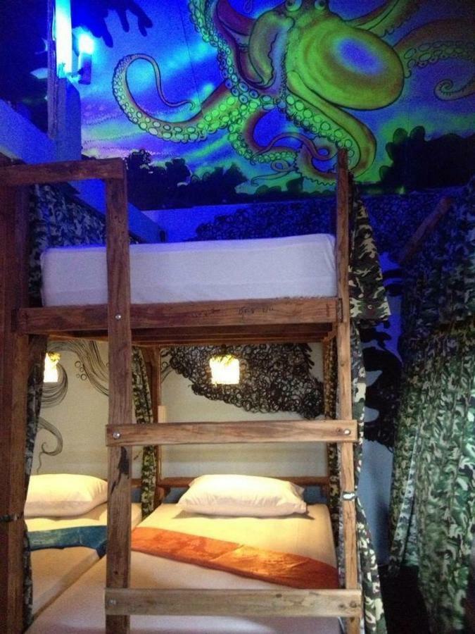 บ้านนกยูง เกาะลันตา ภายนอก รูปภาพ
